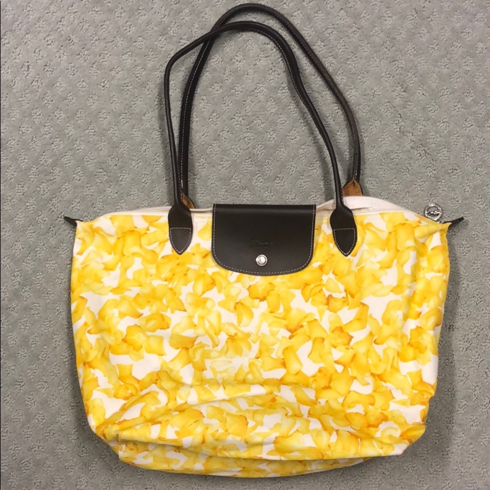 Longchamp Le Pliage medium long strap